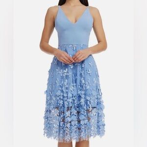 Darleen V-Neck Embroidered Mesh Cocktail Dress, Sky color, Size Large (8-10)
